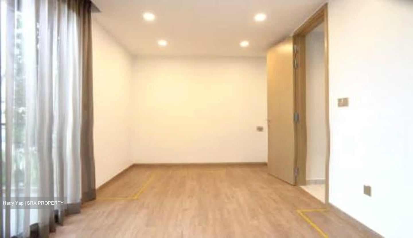 Shrewsbury Road (D11), Terrace #546076921